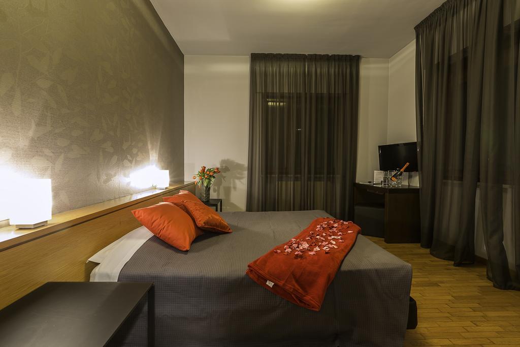 Capo Horn Hotel Darfo Boario Terme Экстерьер фото