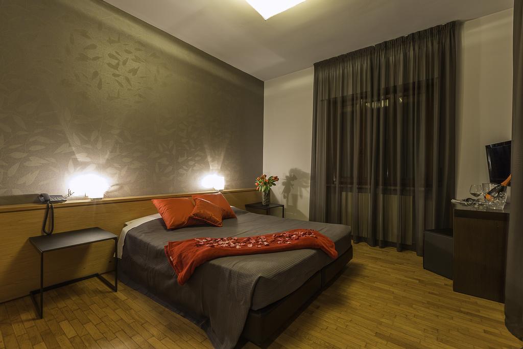 Capo Horn Hotel Darfo Boario Terme Экстерьер фото